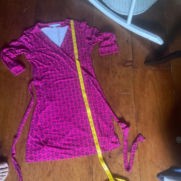 DIANE VON FURSTENBERG Julian Two Mini Wrap Dress Pink Floral Sz 8 - Picture 10 of 12